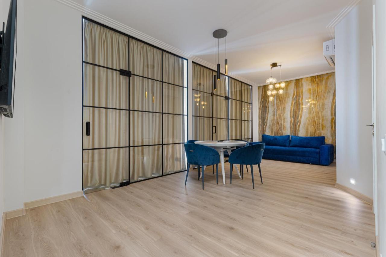 Sea Symphony 3-Bedrooms Apartment Одесса Экстерьер фото