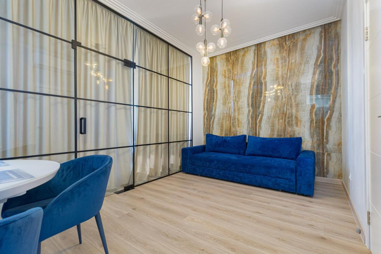 Sea Symphony 3-Bedrooms Apartment Одесса Экстерьер фото
